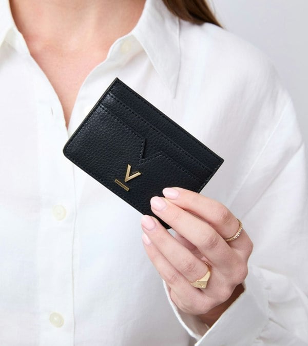 Votch Elia Vegan Bio-Based Bamboo leather card holder in black