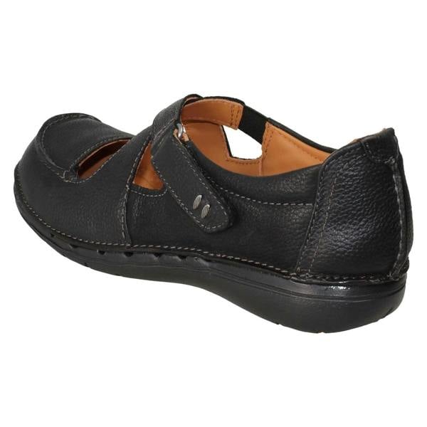 Clarks Ladies Unstructured by Clarks Hook and Loop Casual Shoes Un Loop Strap