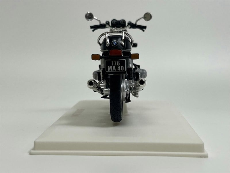 Norev BMW R90/6 1974 White Motorbike 1:18 Scale - 182036