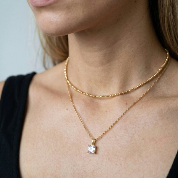 Uchi & Soto Shikaku Gold Stone Pendant Necklace