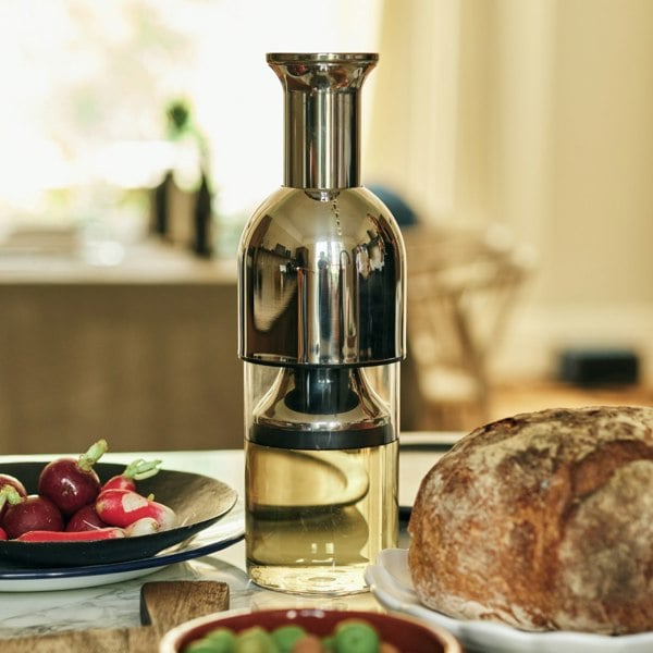 Preserve wine with stainless eto