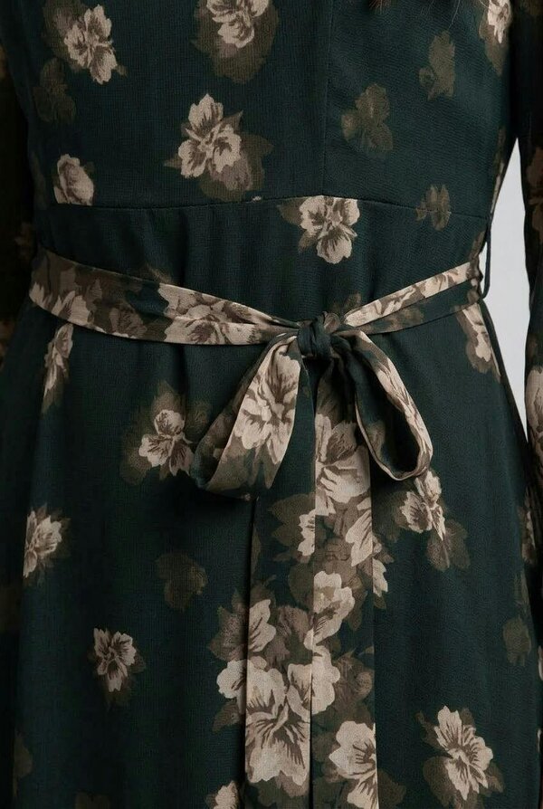 Izabel London Floral Layer Long Sleeve Midi Dress