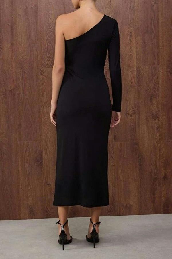WOVCOR Knitted One-Shoulder Dress with Accessory Details