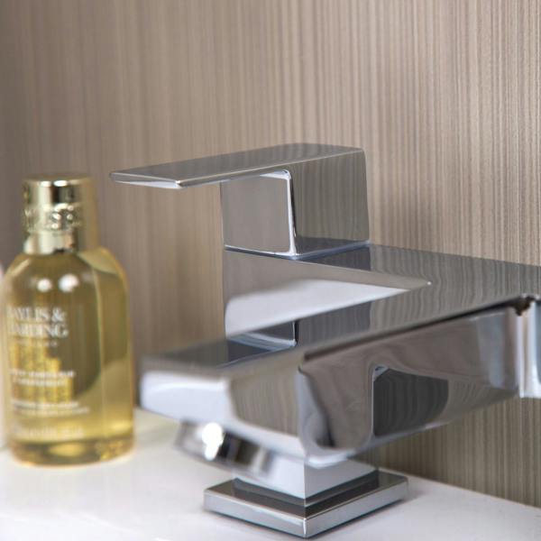 Flode Bolmen | Bath Filler | Chrome