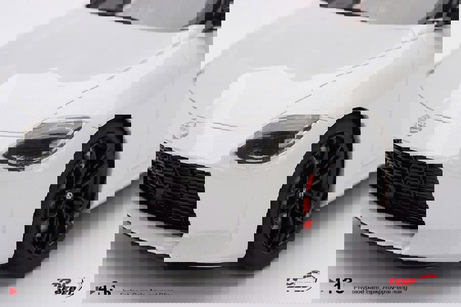 TSM Nissan Fairlady Z Version ST Everest White RHD 1:18 Scale TSM TS0413