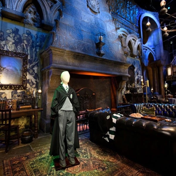 Virgin Experience Days Warner Bros. Studio Tour London – The Making Of Harry Potter And Lunch For Two