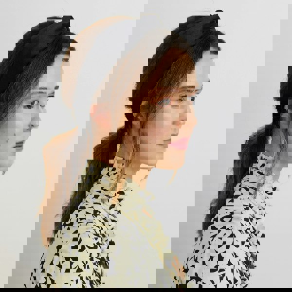 twist headband in black for wedding guest