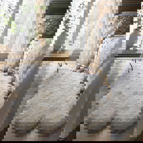 Origins Genuine Sheepskin Natural