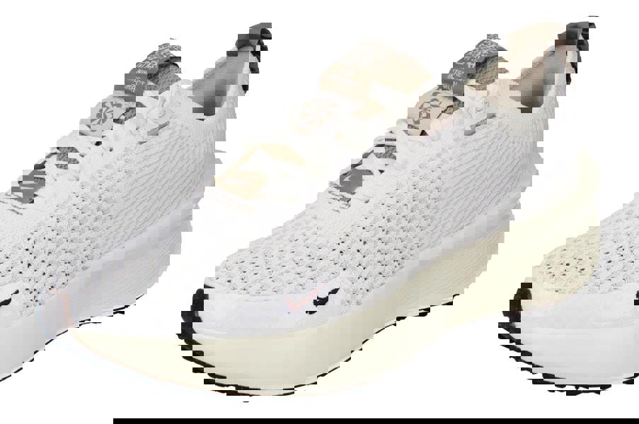 Nike Womens Interact Run Fz3742  133 - Sail Baroque Brown Light Bone 133 - Photo 0