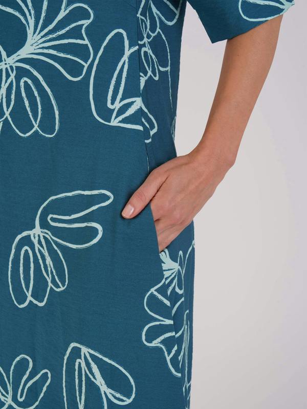 VIZ-A-VIZ Floral Printed Dress