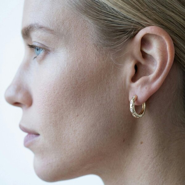 Uchi & Soto Kin Stone Huggie Hoop Earrings