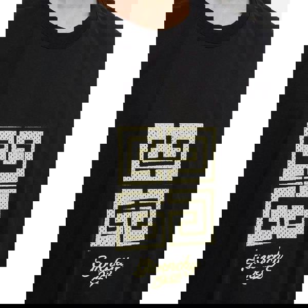 Givenchy 4G 1952 Embroidered Logo Oversized T-Shirt   in  Black