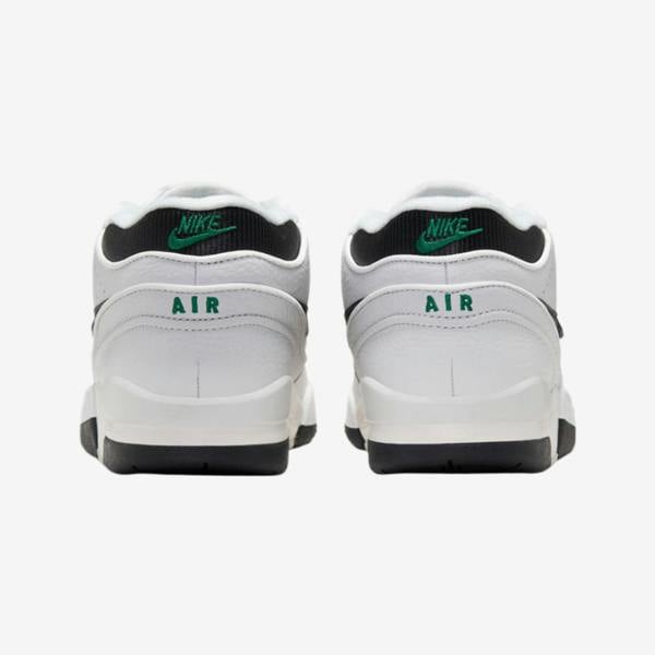Nike DZ4627-001 Sneakers   in  White