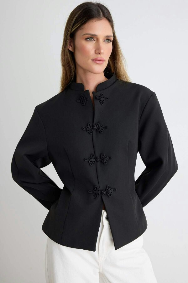 WOVCOR Button Detail Fitted Blazer Jacket