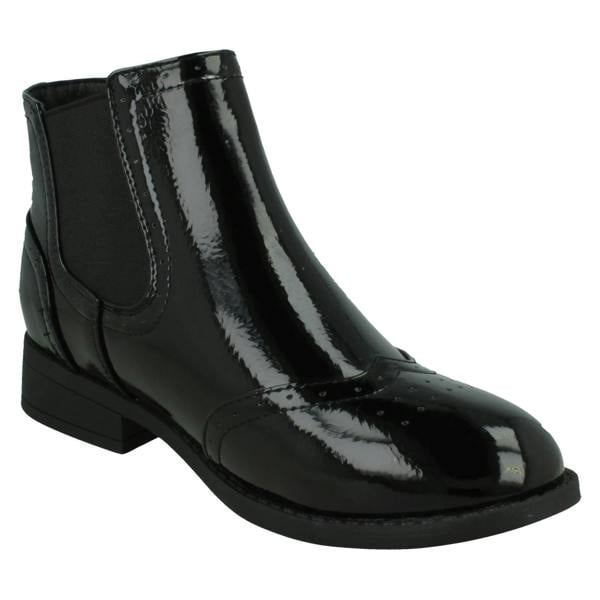 Spot On Ladies Spot On Low Heel Crinkle Patent Ankle Boots F51203