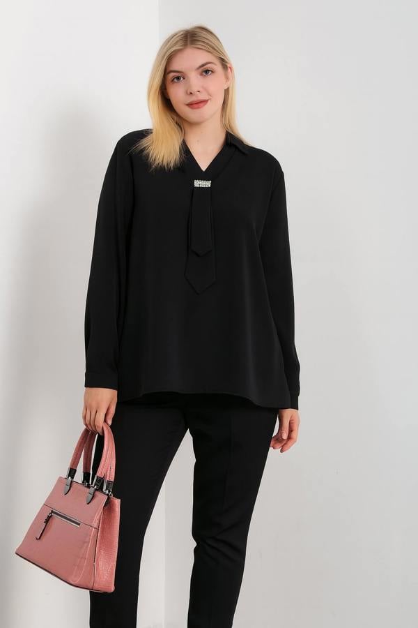 Hoxton Gal Oversized Long Sleeves Shirt Collar Blouse Top with Brooch Detail in Black