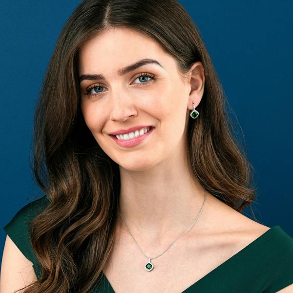 namana 925 Sterling Silver Green Cushion Shaped Halo Pendant Necklace For Women
