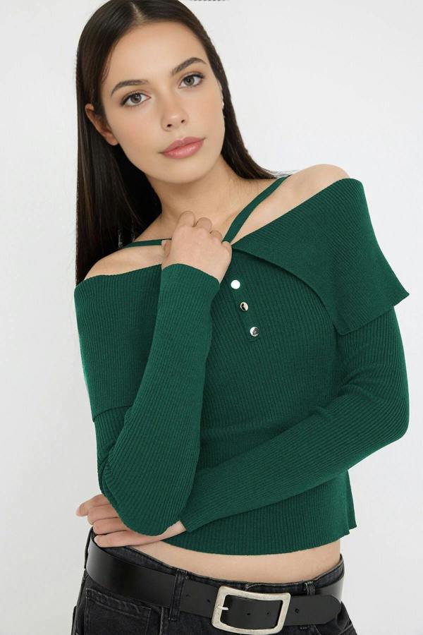 WOVCOR Carmen Halter Neck Knit Sweater