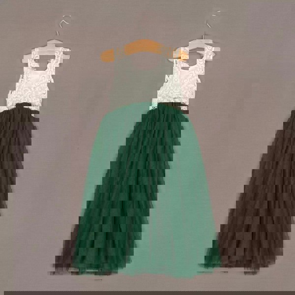 Rear lace design hanging dress