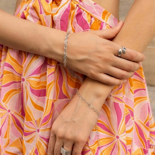 Spero London New Hug Ring With Hands Sterling Silver and Gold Plated