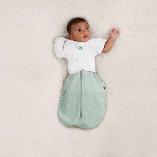 ergoPouch - Organic Short Sleeved Butterfly Sleep Swaddle Cardi - Oatmeal - 0.2 TOG - 0-3 M