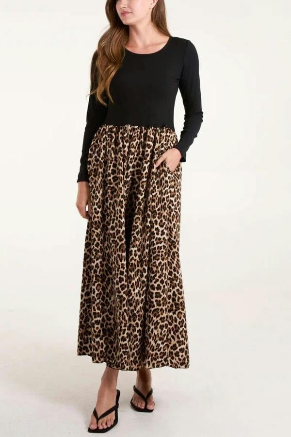 Hoxton Gal Relaxed Fit Long Sleeves Maxi Dress in Black and Leopard