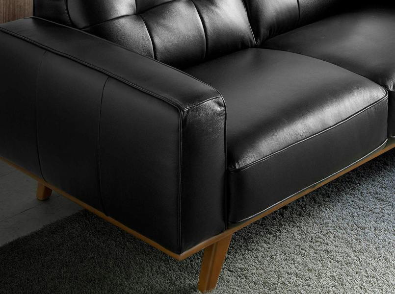 Angel Cerdá Chester sofa in black leather 6030/6031
