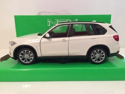 bmw x5 white welly 24052w new 1:24 scale