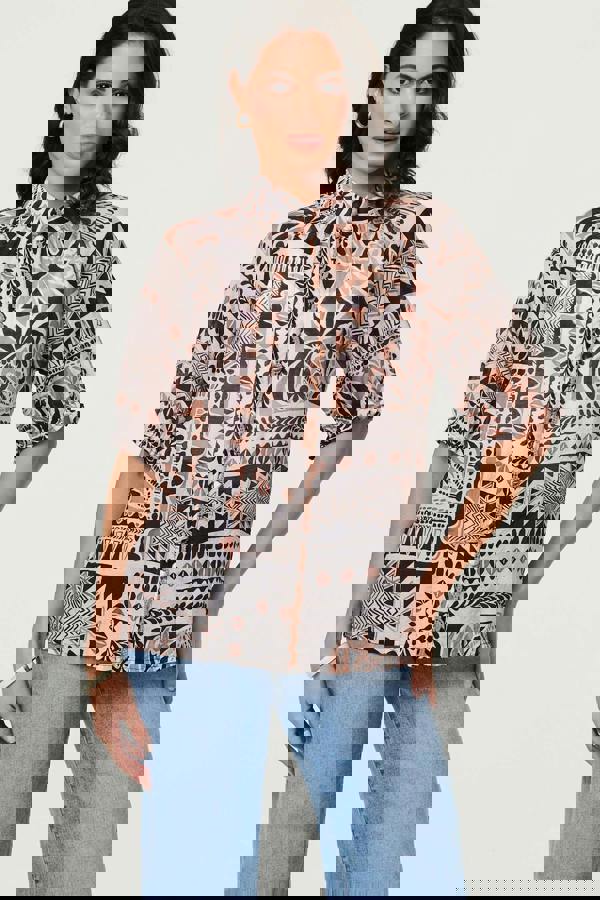 Brown | Abstract 3/4 Sleeve High Neck Shirt