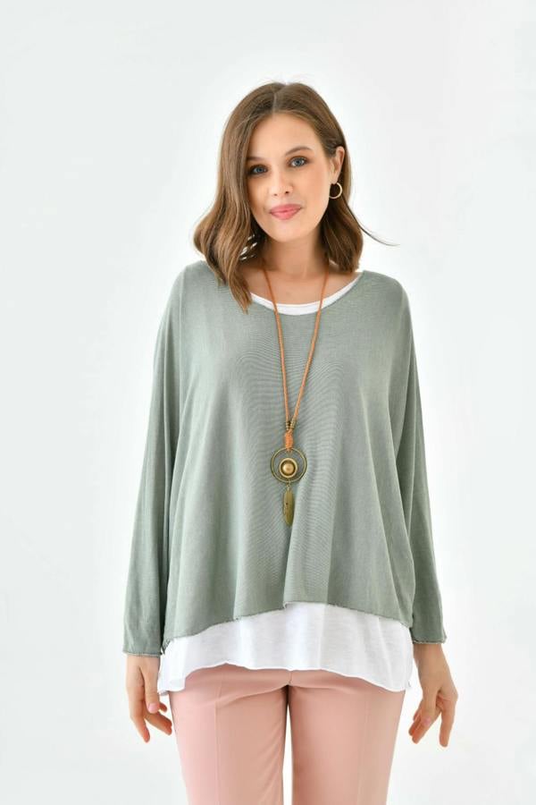 Hoxton Gal Oversized Long Sleeve Layered Blouse With Necklace in Green and White