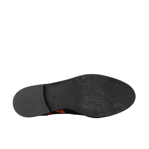 Embassy London Vivienne - Black & Red Flowers - Women's oxford lace-up shoe with brogue details