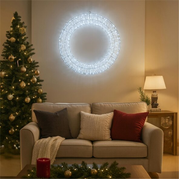 Scotts of Stow Xmas Haus Pre Lit Micro LED Wreath with 5m Lead Timer