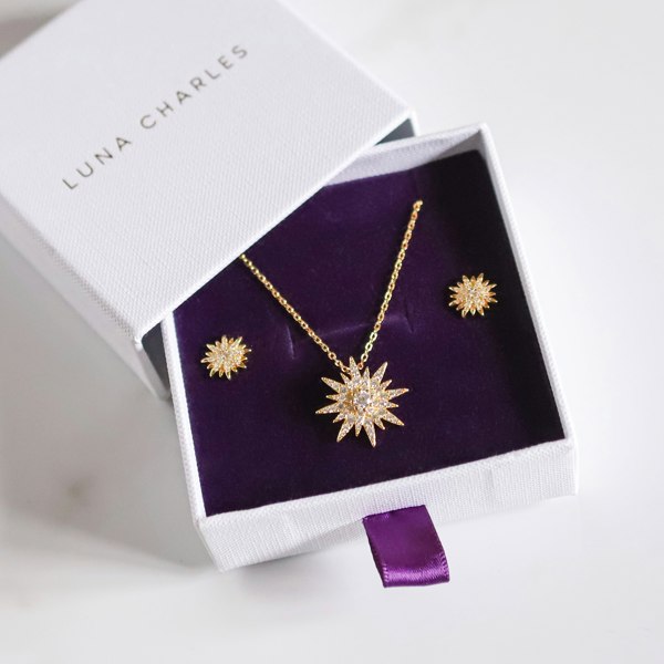 Luna Charles Starburst Gift Set - Earrings & Necklace - 18k Gold Plated