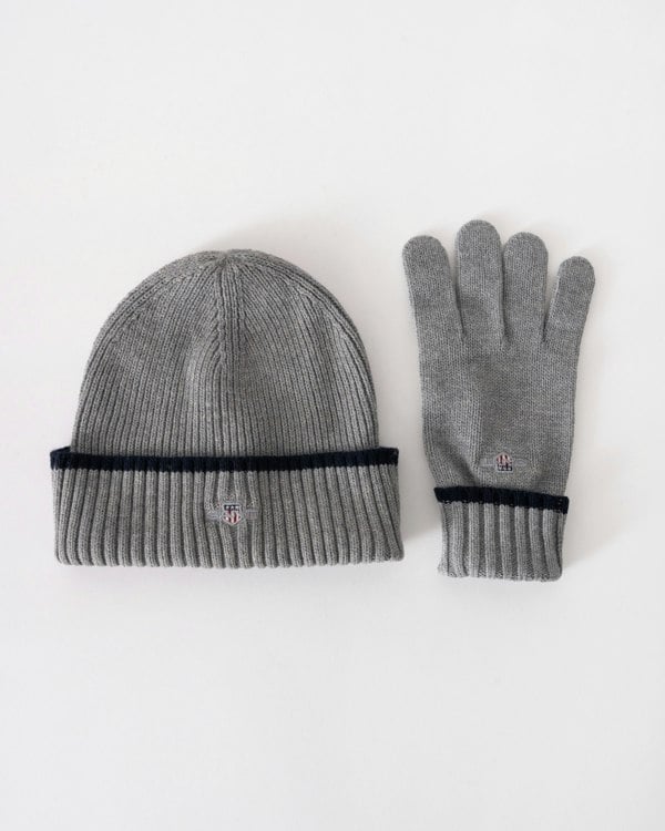 GANT Essential Beanie & Gloves Set in 93 Grey Melange
