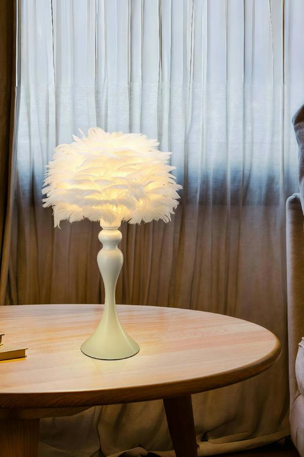 Living and Home Modern Pure Feather Design Table Lamp