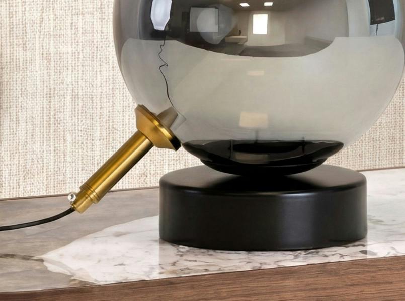 Angel Cerdá Grey smoked mirror-effect glass and black steel table lamp 8090