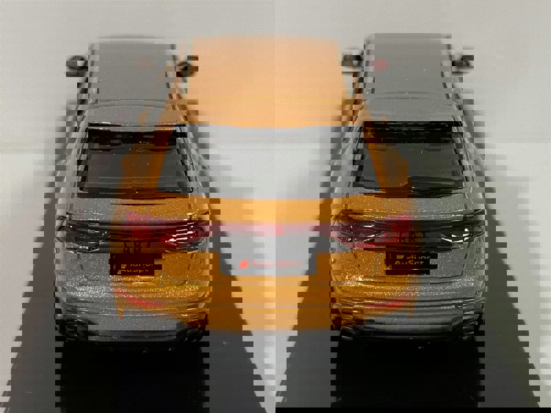 audi rs q8 lhd dragan orange 1:64 scale paragon 55173l new