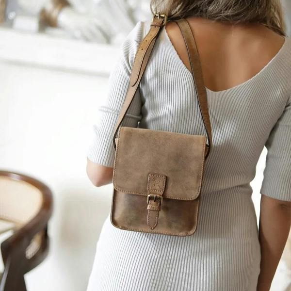 Leather Crossbody Bag-5