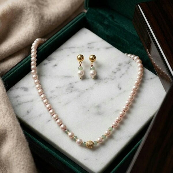 The Colourful Aura Pink Pearl Jade Beaded Necklace & Earring Set