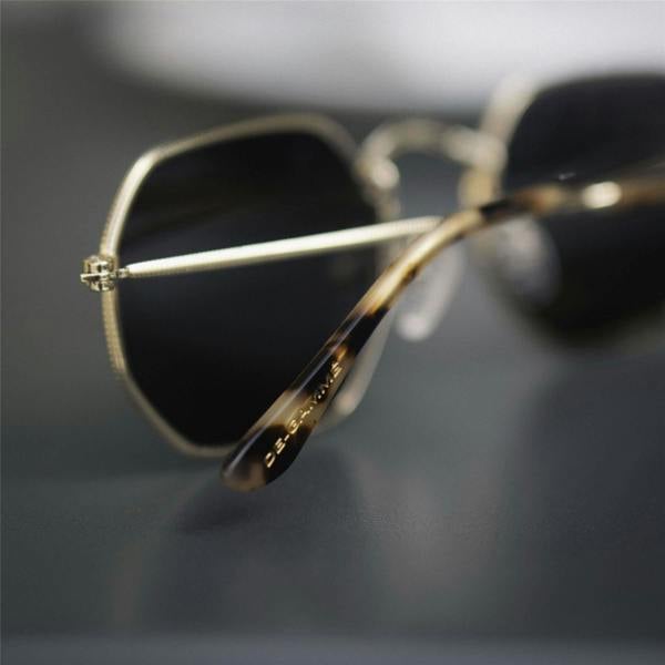 De-Gamme Retro Rectangle Polarized Sunglasses - Napoli