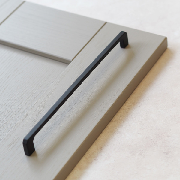 Handle & Home Matt Black Angled End D-Bar Handles
