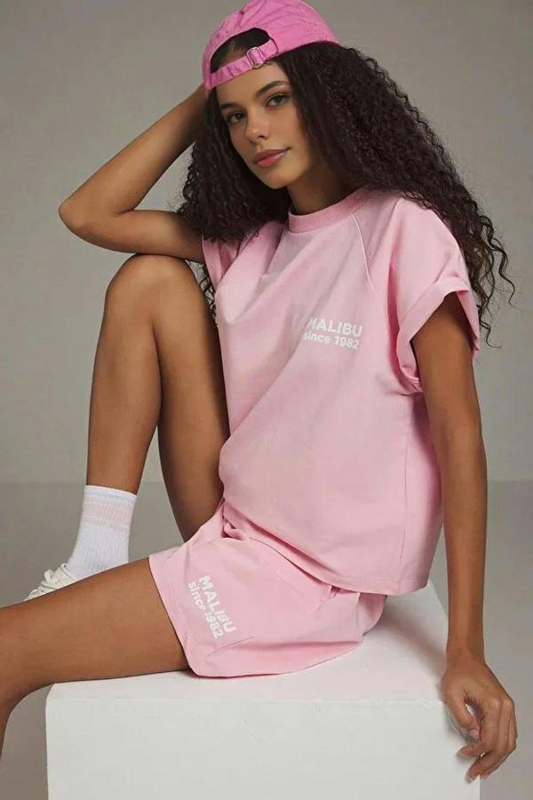 WOVCOR 2-Piece Relaxed Fit Slogan Print T-shirt and Shorts Knitted Set