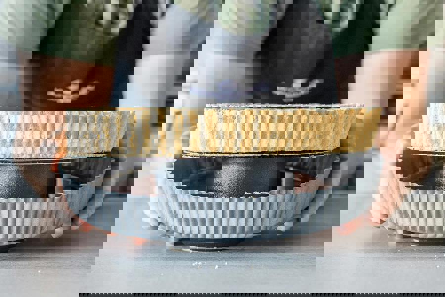 KitchenCraft Non-Stick Loose Base 24.5cm Flan / Quiche Tin