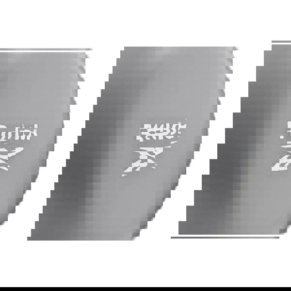 Reebok 4kg Cast Iron Kettlebell showing Reebok logo