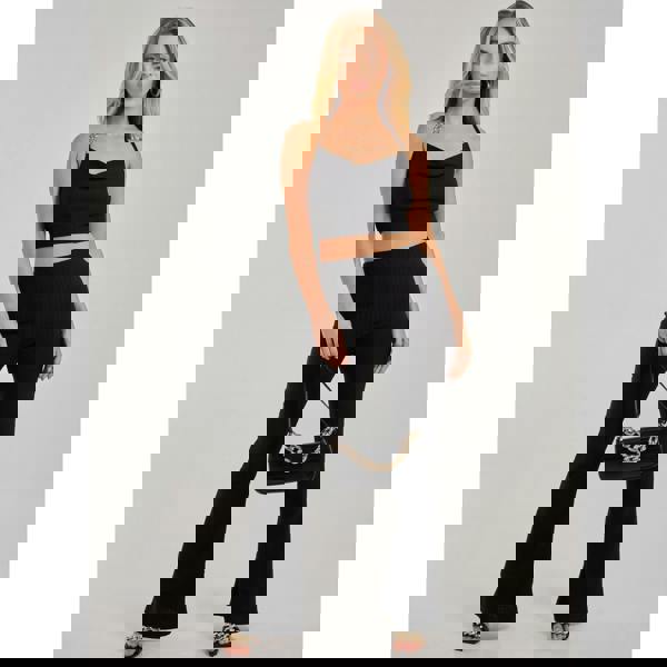 Pink Vanilla Waffle Chain Gold Top