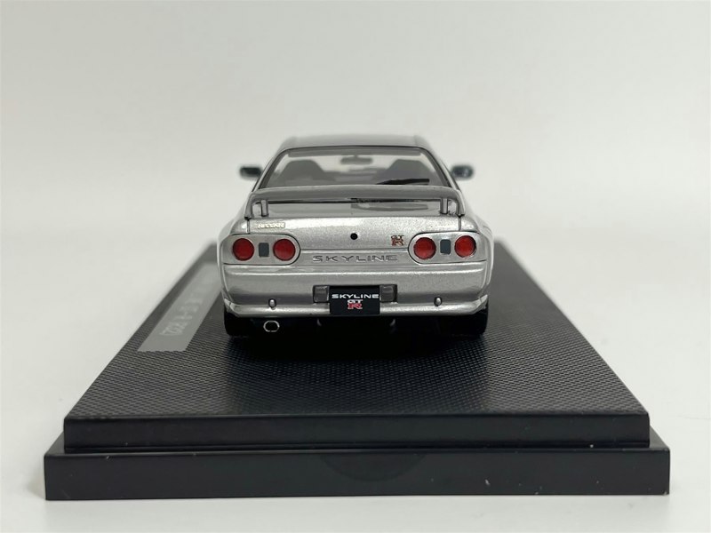 Ebbro Nissan Skyline GT R R32 Silver 1:43 Ebbro 761