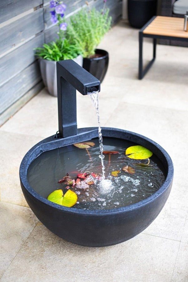 Tranquillity Water Features Kelkay Patio Pond Medium Modern Water Feature
