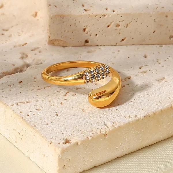 Elk & Bloom Double Star Dainty Dome 14K Gold Ring