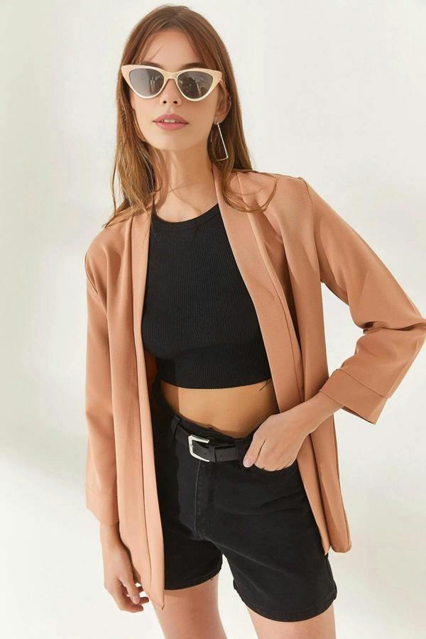 Hoxton Gal Satin Shawl-Collar Blazer