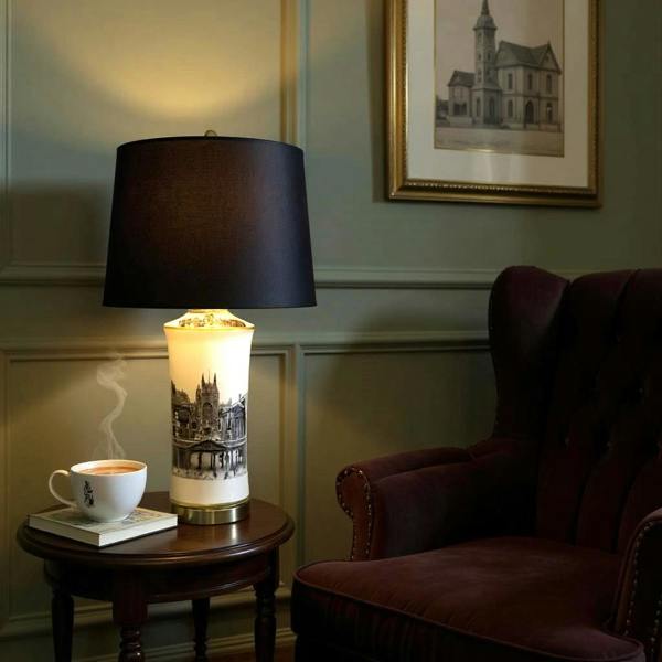 73 x 43 CM CERAMIC LAMP AND SHADE